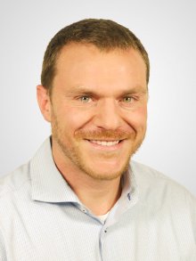 Dr. Christoph Stangl Dr. Christoph Stangl