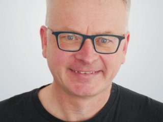 Dr. Peter Jesinger